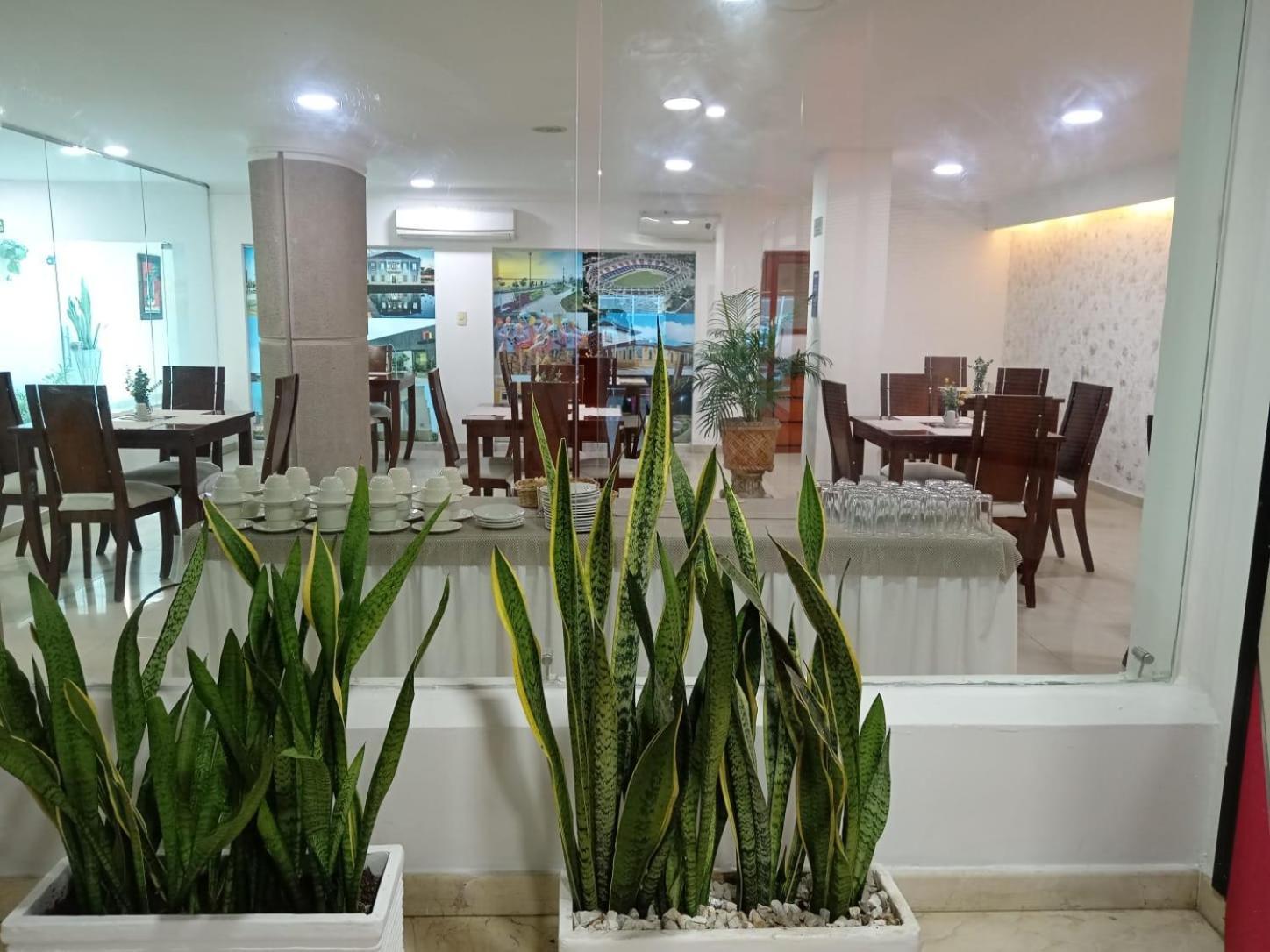 Hotel Charthon Barranquilla บาร์รังกีญา ภายนอก รูปภาพ