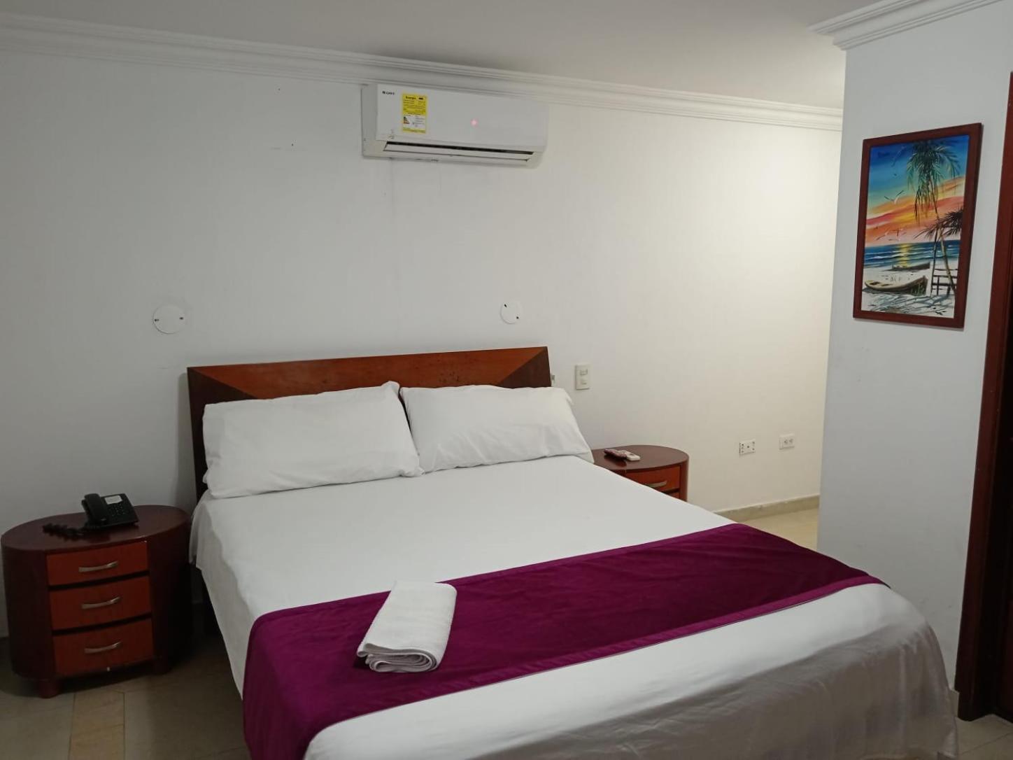 Hotel Charthon Barranquilla บาร์รังกีญา ภายนอก รูปภาพ